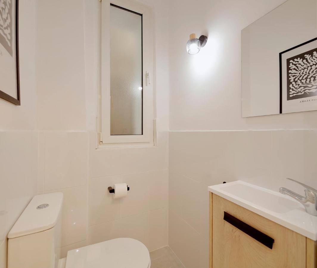 Emilio Tuya 60 Apartment Gijon Luaran gambar