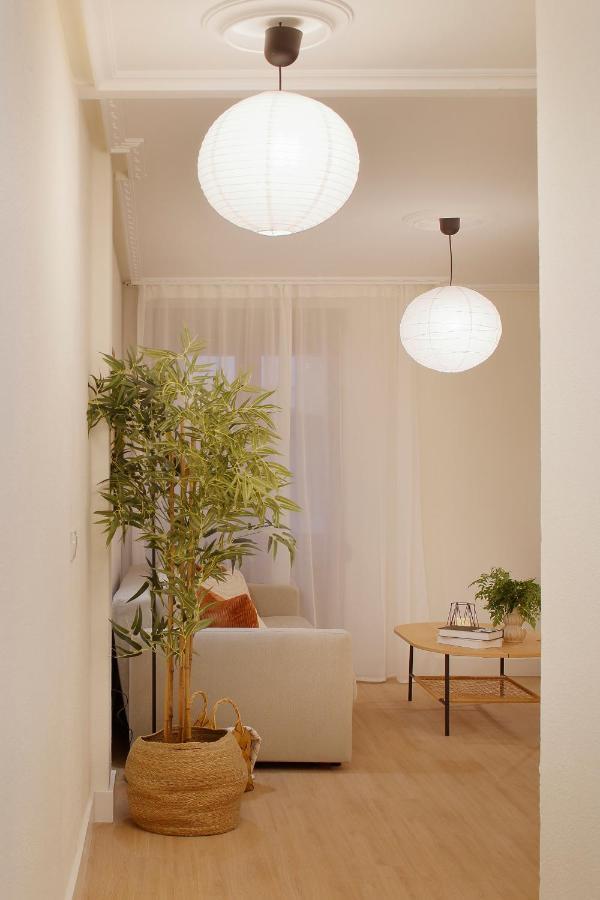 Emilio Tuya 60 Apartment Gijon Luaran gambar