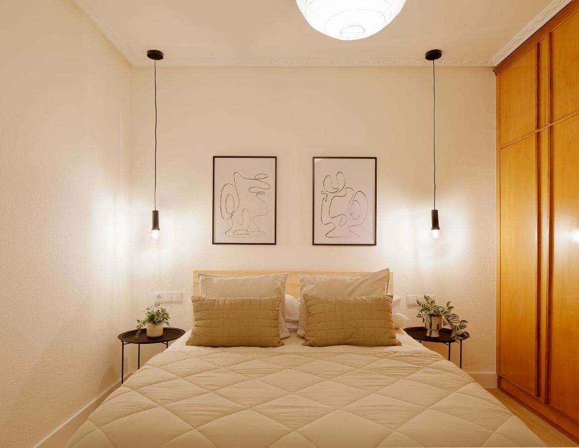 Emilio Tuya 60 Apartment Gijon Luaran gambar